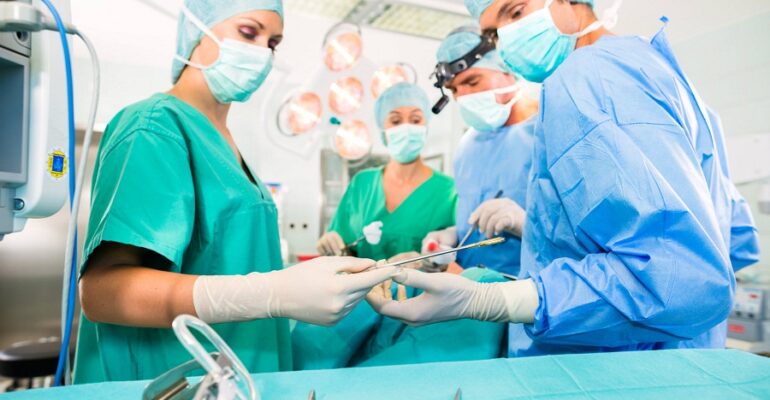 Popular Programs Offered In Surgical Tech Schools