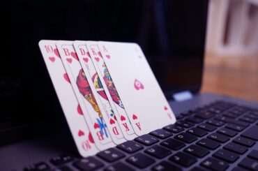 The Ultimate Guide to Playing Online Poker